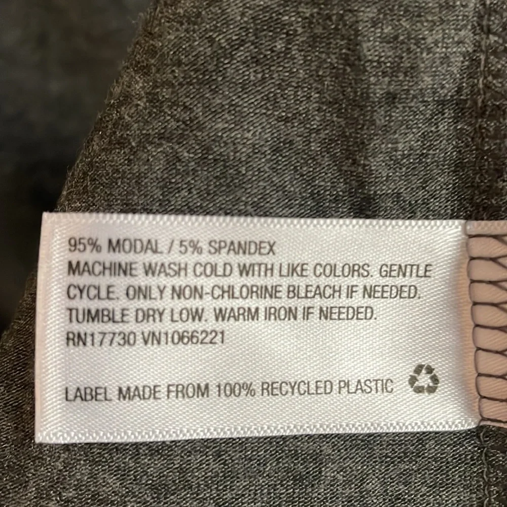 NWT Women’s Stars Above Beautifully Soft Long Sleeve Top and Pajama Pan… - Picture 4 of 6